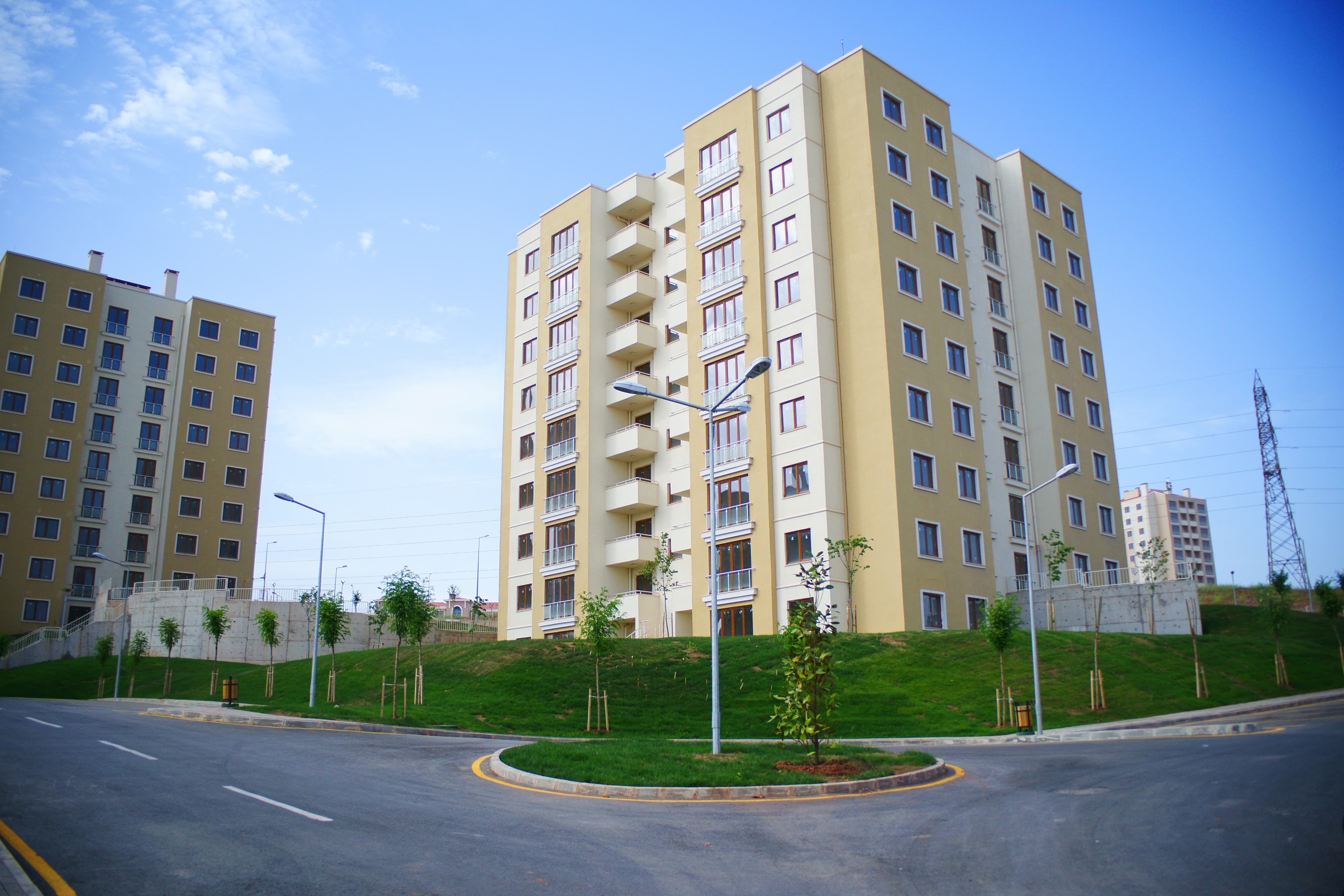 Residential buildings in hot climates